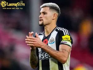 Bruno Guimaraes góp phần vào chiến thắng ấn tượng của Newcastle trước Chelsea