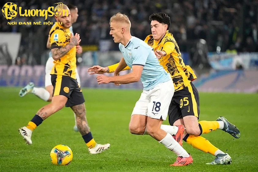 Inter cần một chiến thắng để tiếp tục cuộc đua vô địch.